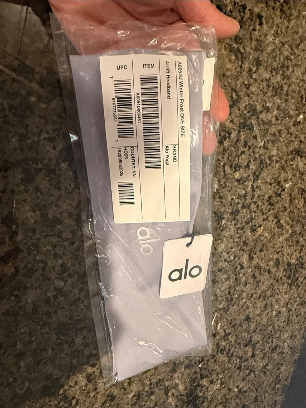 ALO Yoga Airlift Headband, winter frost - Picture 2 of 3